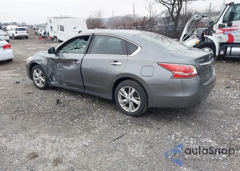 2015 Nissan Altima 2.5 Sv z USA, uszkodzony, nr VIN 1N4AL3AP6FC130385
